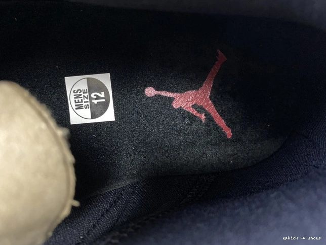 Rep 487471-006 GYM 14 AIR RED TORO JORDAN RETRO 0731